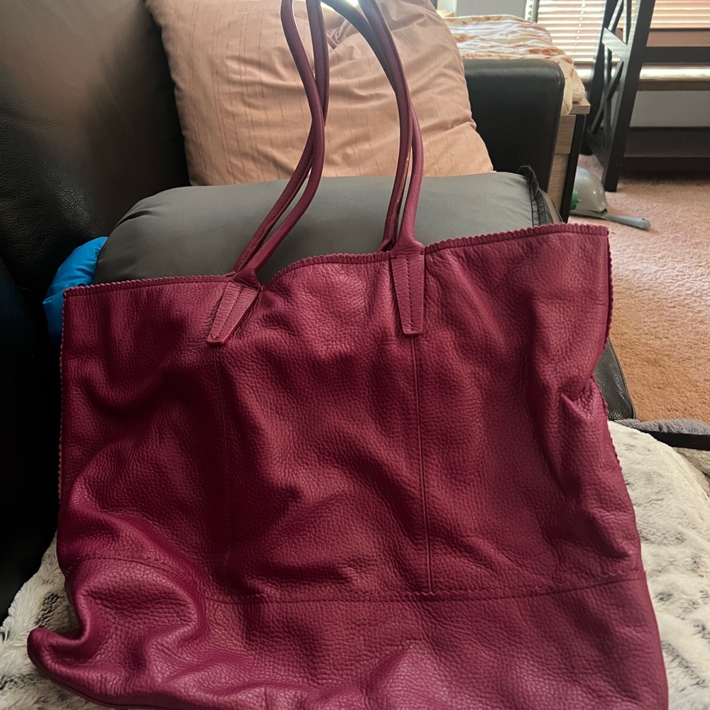 Halogen tote in black cherry. Large Leather Tote Bag - Picture 4 of 5